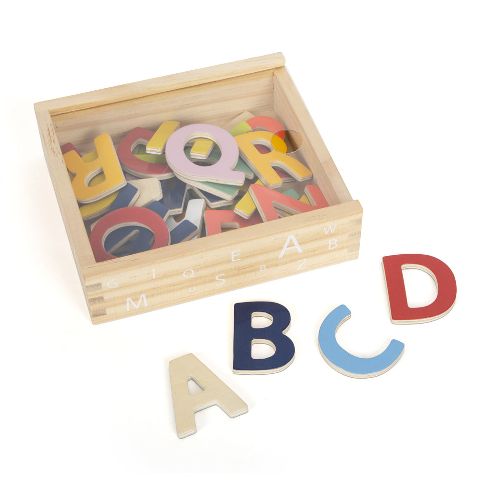 Bunte Magnetbuchstaben „Educate“