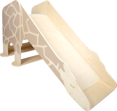 Indoor Rutsche Giraffe „Wildlife“: Kinderrutsche aus Holz mit Giraffenmuster und Aussparungsdesign.