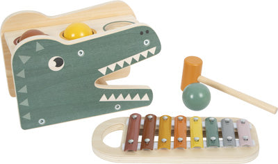 Klopfspiel mit Xylophon „Safari“: Krokodilspielzeug aus Holz für Kinder, mit Bällen, Schlägel und buntem Xylophon.