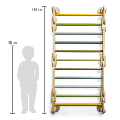 Abgebildet ist die Kletterdreieck-Sprossenwand 2in1 „Adventure“ neben einer Messlatte und Kindersilhouetten mit den Maßen 95 cm und 150 cm.