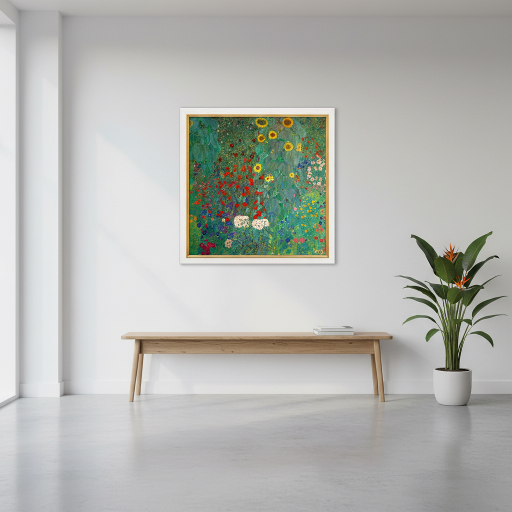 Gustav Klimt: Bild "Bauerngarten mit Sonnenblumen", Version weiß-goldfarben gerahmt