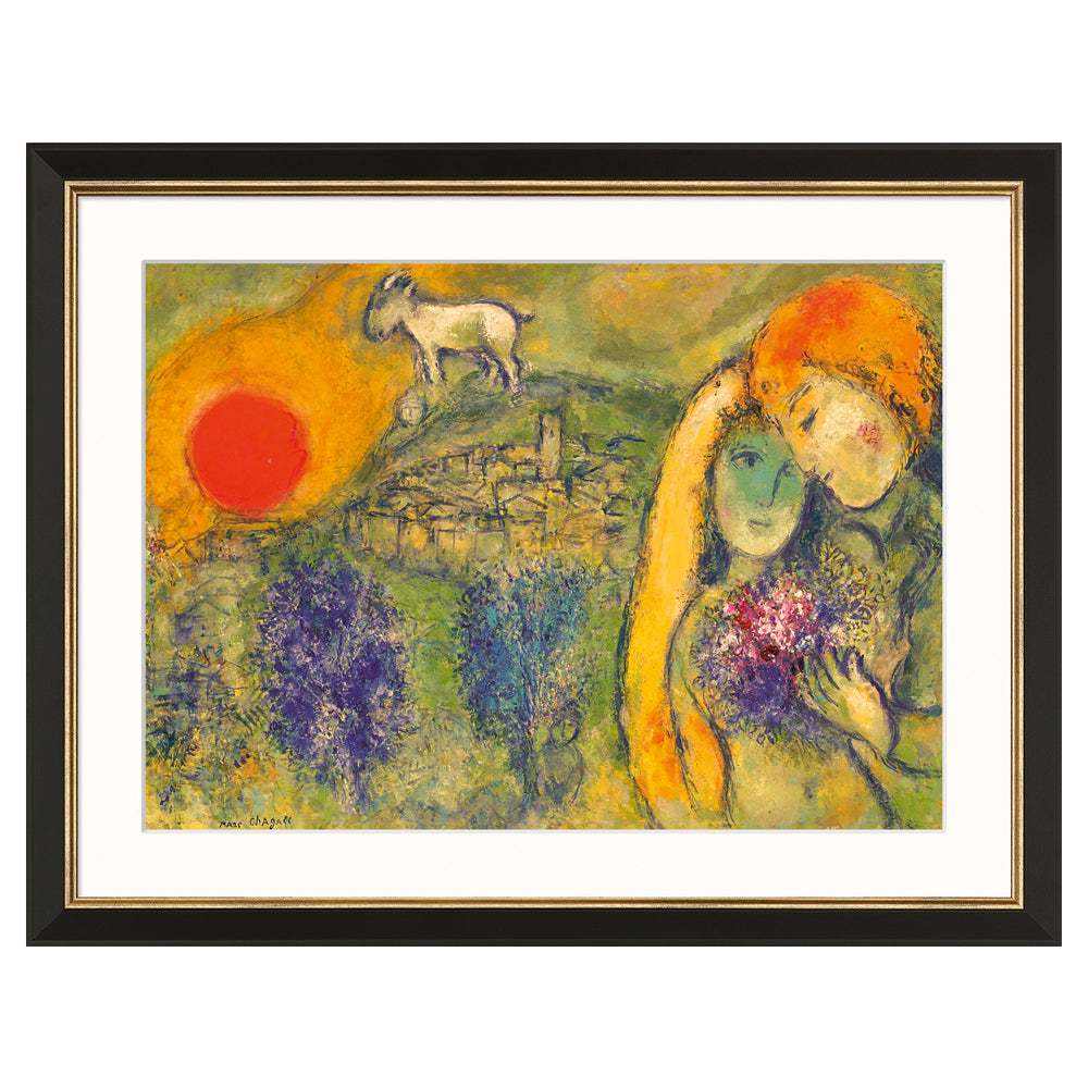 Marc Chagall: Bild „Die Liebenden von Vence (Les Amoureux de Vence)“ (1957), farbenfrohes Gemälde eines Paares mit Ziege, roter Sonne und Bäumen in surrealer Landschaft, schwarz-goldfarben gerahmt.