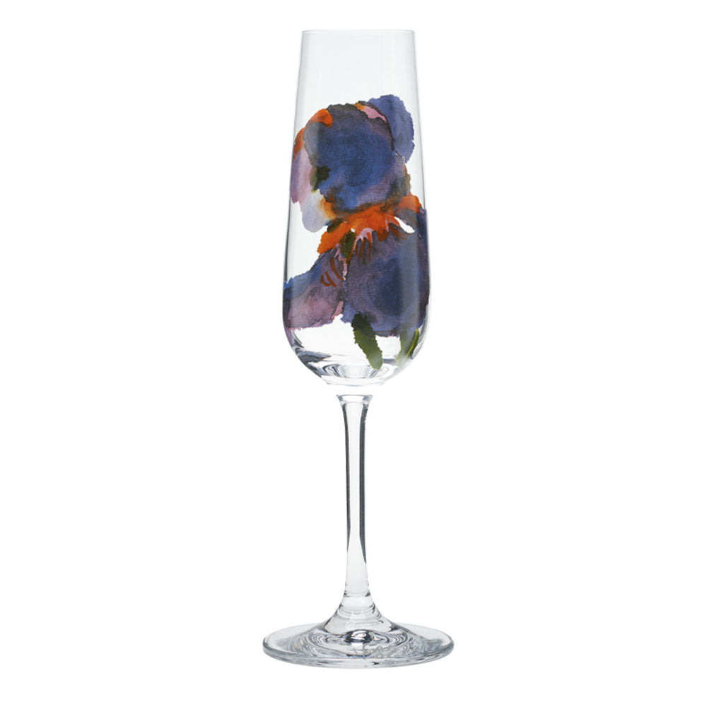 Das 4-teilige Sektgläser-Set „Sommerblumen“ von Emil Nolde besteht aus klaren Sektflöten, die im oberen Teil jedes Glases mit einem aufgemalten lila- und orangefarbenen Blumenmuster verziert sind.