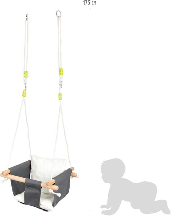 Babyschaukel Komfort in Grau und Weiß hängt neben einer Messlatte mit 175 cm-Markierung, daneben eine krabbelnde Baby-Silhouette.