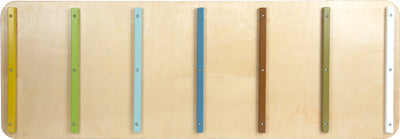 Das Rutschbrett 3 in 1 „Adventure“ besteht aus einer Holzplatte mit sechs vertikalen, gleichmäßig verteilten Farbstreifen: Gelb, Grün, Blau, Blaugrün, Braun und Weiß.
