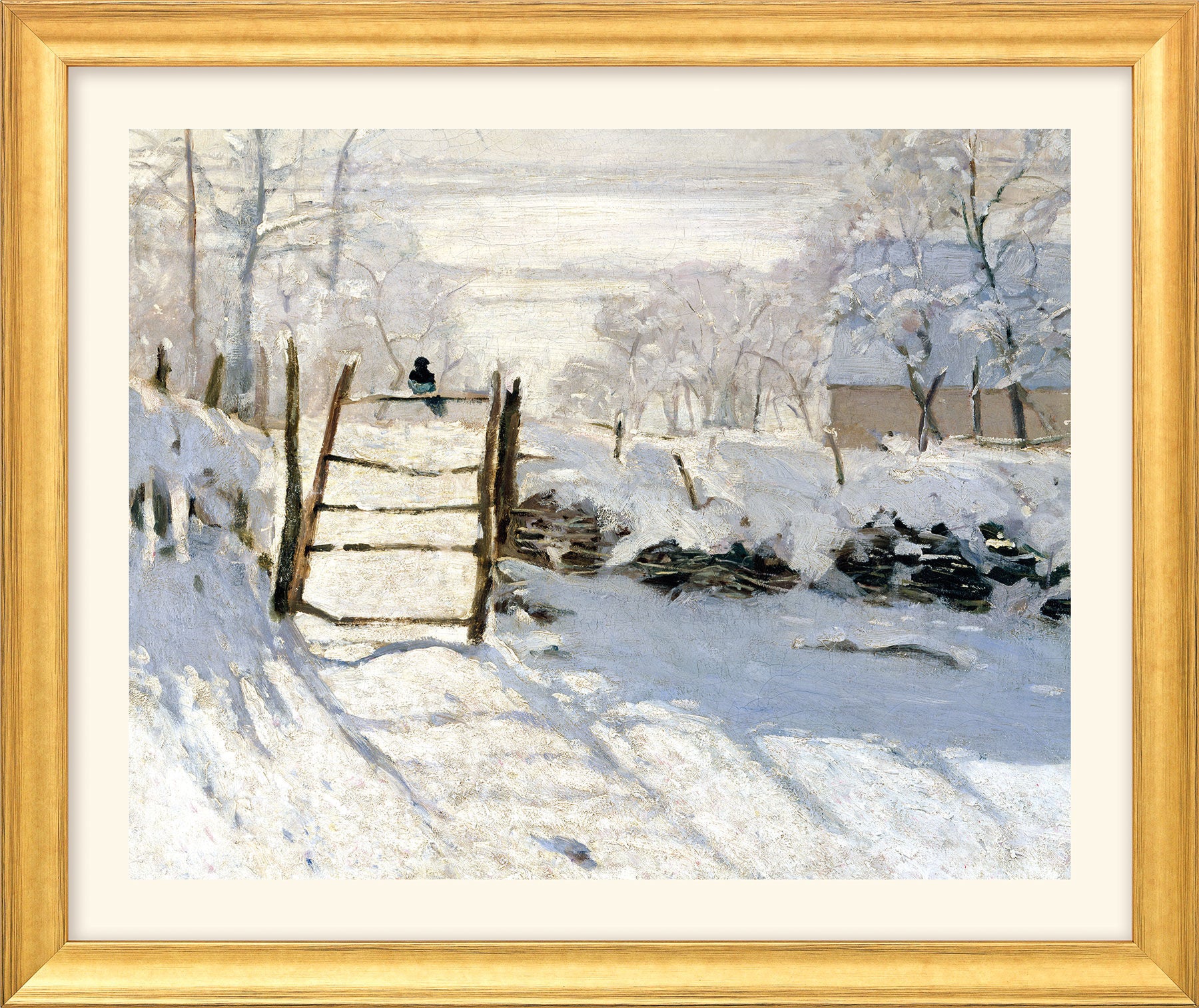 Verschneite Landschaft mit einem Holzzaun und einer entfernten Figur, Bäume und Haus im Hintergrund, goldener Rahmen.