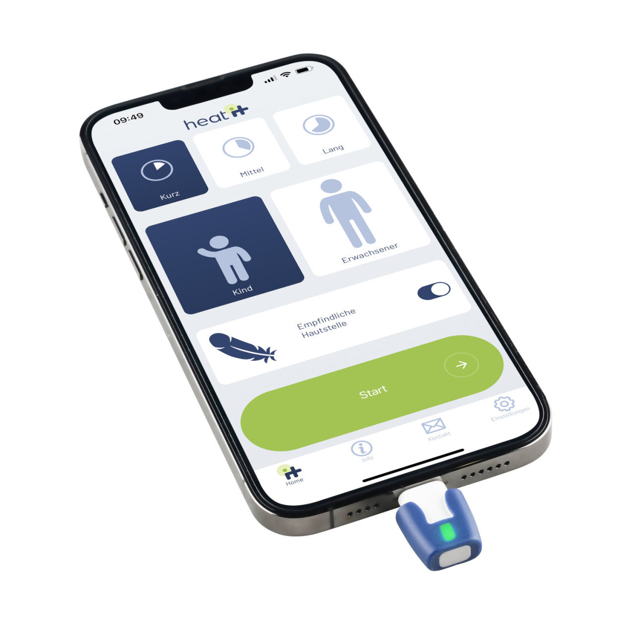 Auf einem Smartphone wird eine Gesundheits-App angezeigt, an dessen Ladeanschluss der Insektenstichheiler heat it classic USB-C angeschlossen ist, ein kleines blaues medizinisches Gerät.