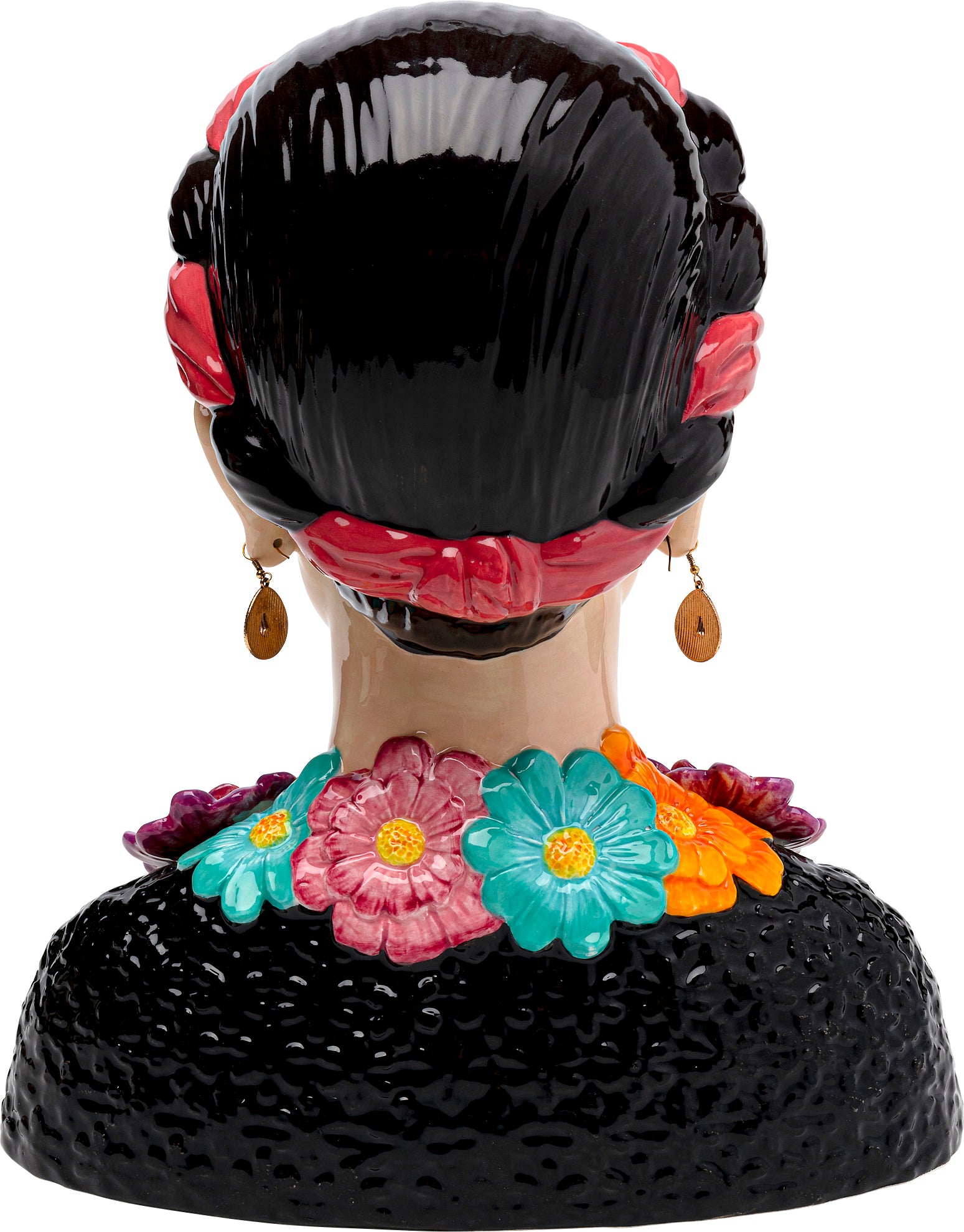 Die Deko Vase Style Muse Flowers zeigt einen Frauentorso aus Keramik von hinten, mit dunklem geflochtenem Haar, roten Bändern, goldenen Ohrringen und einem schwarzen Oberteil mit Blumenmuster – ein auffälliges Dekorationsstück für jeden Raum.