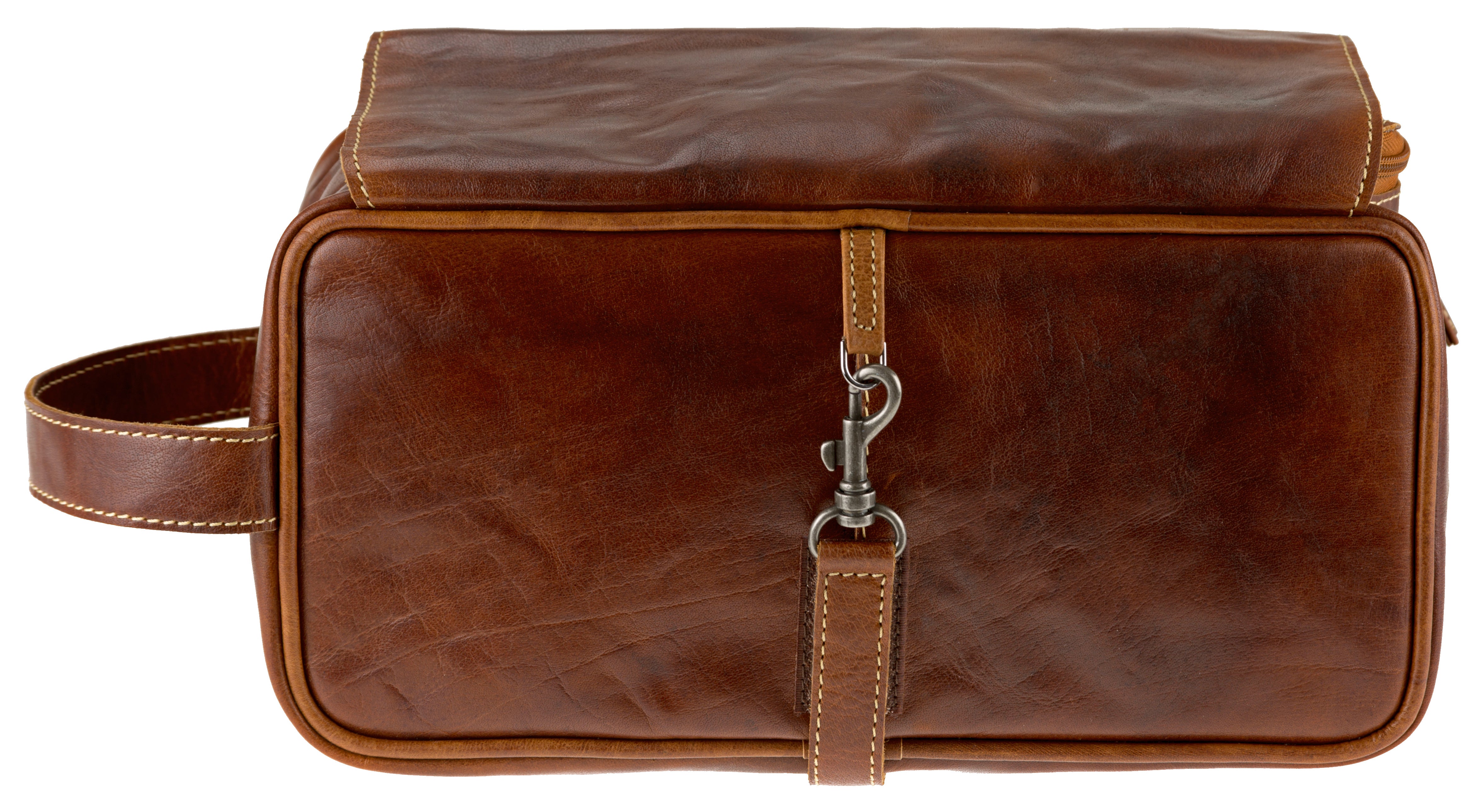 Eine Kulturtasche aus braunem Leder mit Reißverschluss und Metallverschluss auf der Vorderseite.