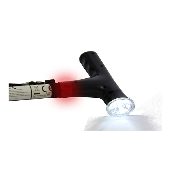 Schwarzes Notfallwerkzeug mit einer leuchtenden Taschenlampe an der Vorderseite und einem roten Blinklicht am Griff.