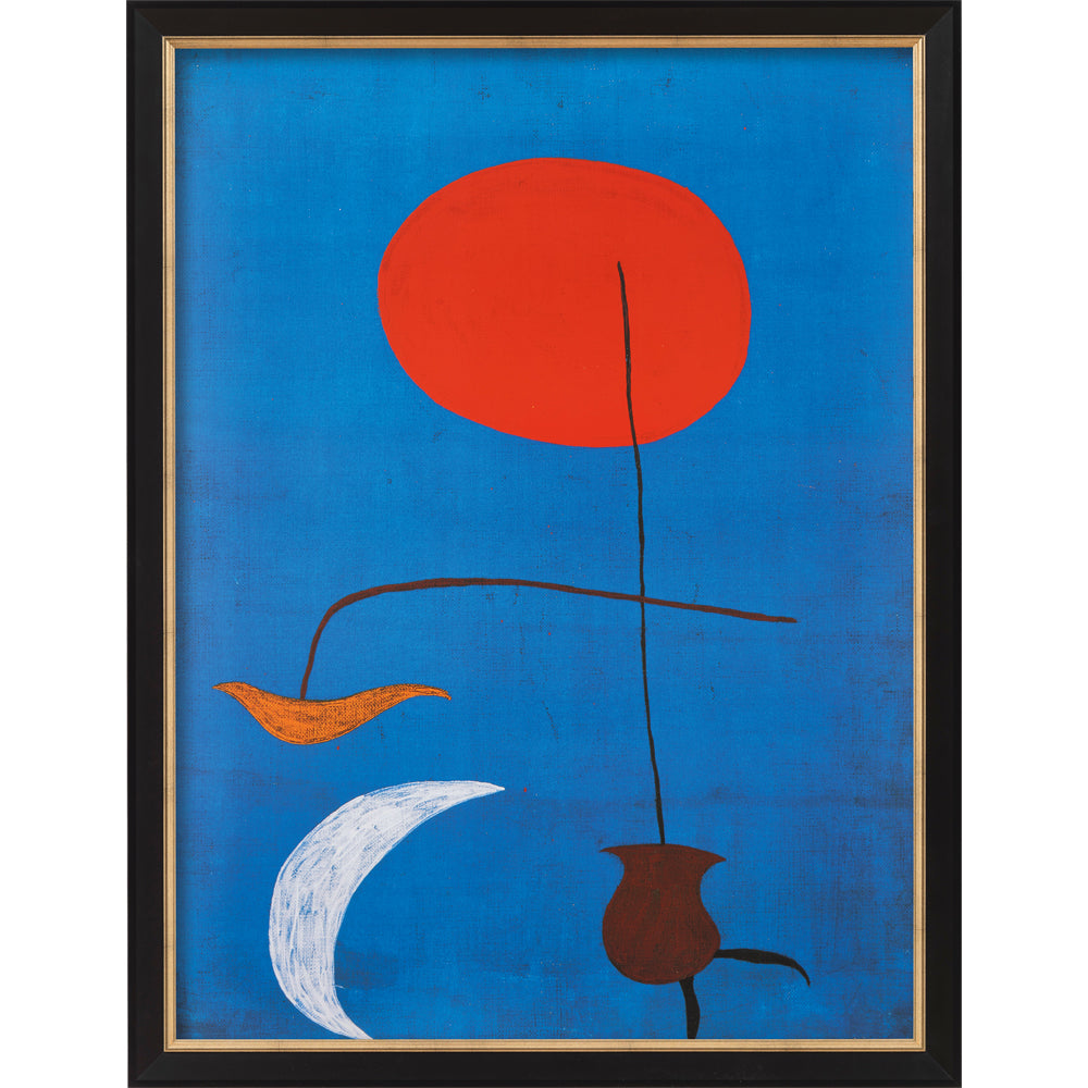 Joan Miró: Bild „Design for a Tapestry“ (1972), gerahmt – ein abstraktes Kunstwerk mit roter Sonne, blauem Hintergrund, weißer Mondsichel und geschwungenen braunen Linien und Formen.