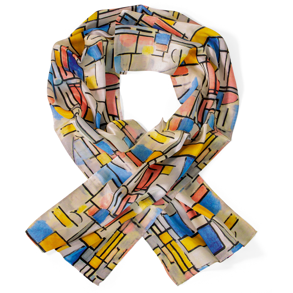 Der „Piet Mondrian: Seidenschal ‚Composition in Oval with Color Planes 1‘“ ist ein farbenfroher Schal mit abstrakten geometrischen Mustern in Blau, Gelb, Rosa und Schwarz, die zu einer lockeren Schleife angeordnet sind.