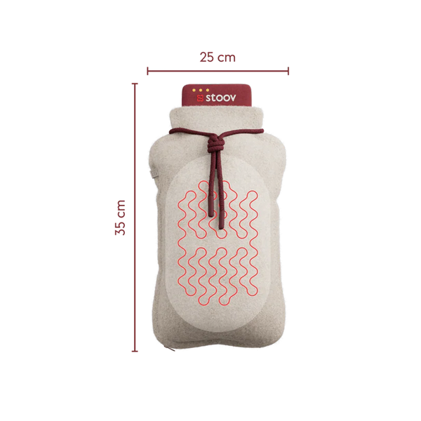 Beigefarbenes, rechteckiges Heizkissen mit roter Kordel, 25 cm breit und 35 cm hoch.