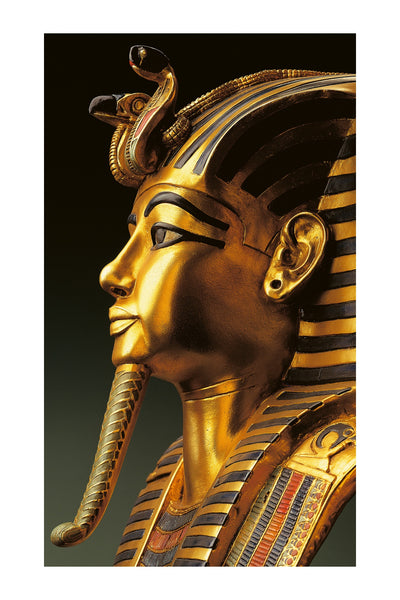 Goldene Maske eines altägyptischen Pharaos mit gestreiftem Kopfschmuck, falschem Bart und Kobra- und Geier-Emblemen.
