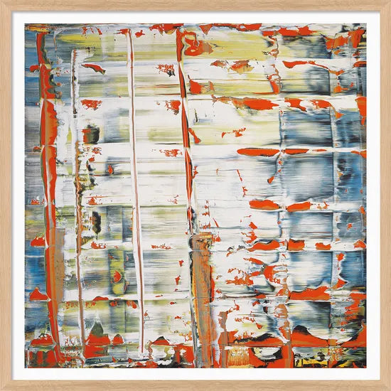 Abstraktes Gemälde mit geschichteten Streifen aus Orange, Weiß, Blau und Gelb, gerahmt in hellem Holz.