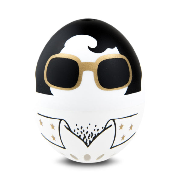 Rundes Objekt mit einem stilisierten Gesicht mit Sonnenbrille, schwarzem Haar und einem weißen Outfit mit goldenen Sternen, das an ein Elvis-Presley-Kostüm erinnert.