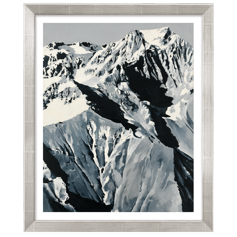 Gerhard Richter: Bild „Himalaja“ (1968), Darstellung schneebedeckter Berggipfel in Grautönen, silberfarben gerahmt.