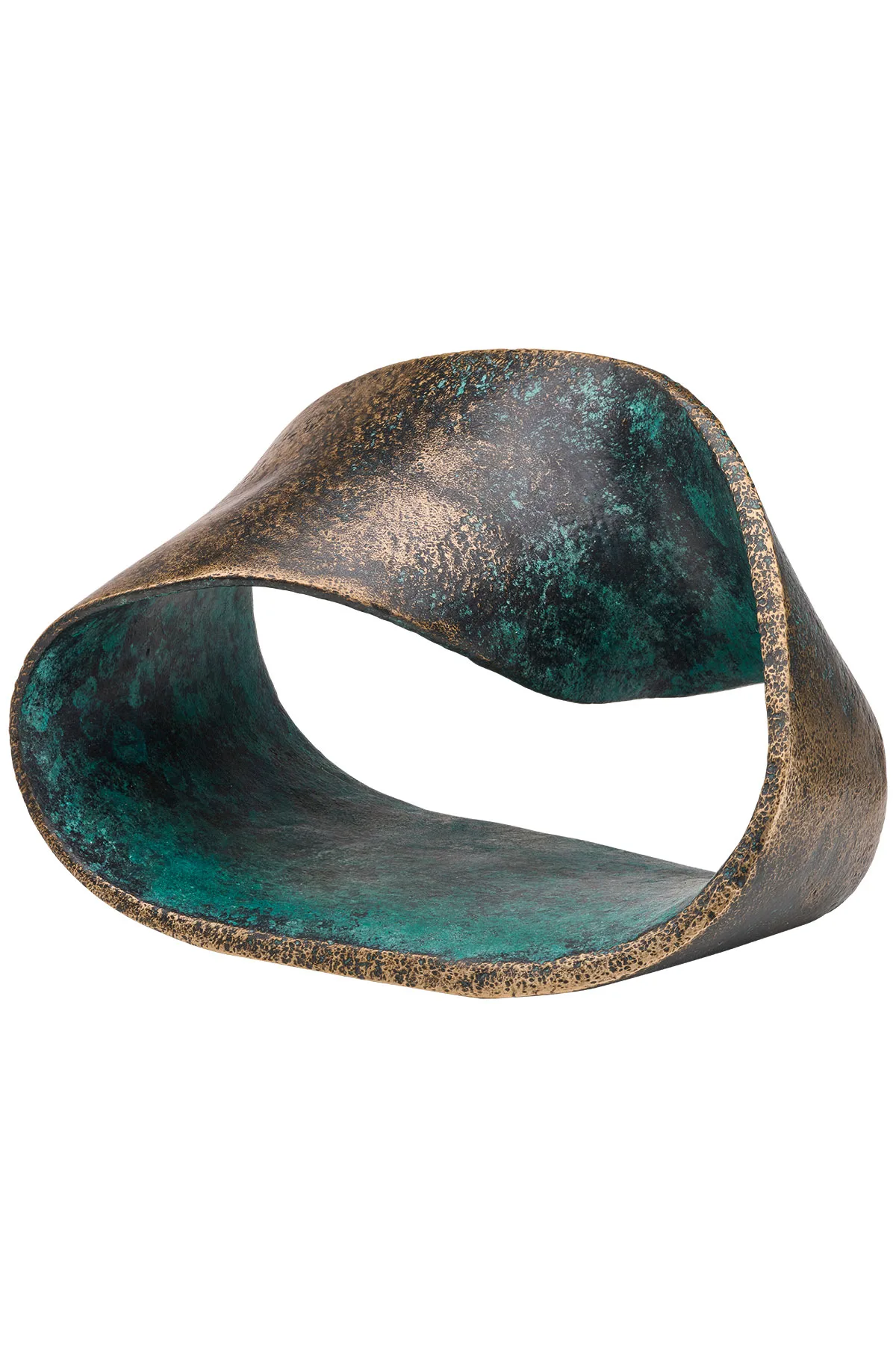 Pierre-Paul Maillé: Bronzeskulptur „Möbiusband“ (2024) – abstrakte Skulptur aus Bronze und Blaugrün in Form einer gedrehten Schleife mit hohler Mitte.