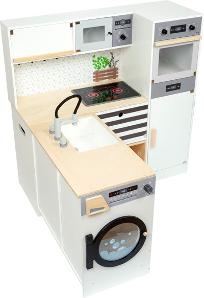 Die Kinderküche modular XL ist ein Kinderspielküchenset mit Spüle, Herd, Backofen, Mikrowelle und Waschmaschine.