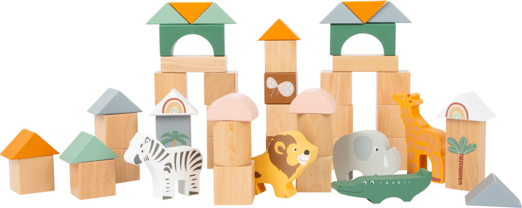 Das Holzbausteine-Set „Safari“ enthält Holzbausteine und Tierfiguren, darunter einen Löwen, eine Giraffe, ein Zebra, einen Elefanten und ein Krokodil.