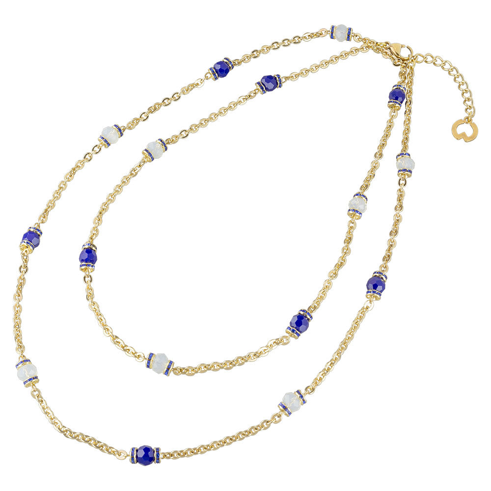 Goldene Halskette mit blauen und weißen Perlen, mit verstellbarem Verschluss und filigranem Design.
