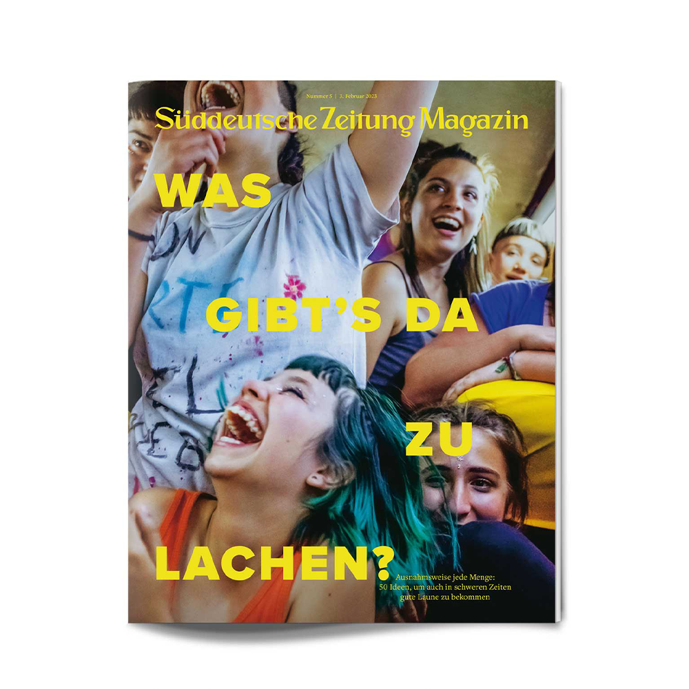 Eine Gruppe junger Menschen, die lächeln und lachen, mit fetter gelber deutscher Schrift über dem Bild.